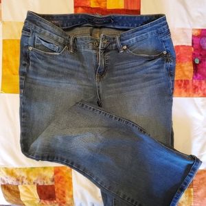 Torrid Slim Stretch Bootcut Jeans Size 14R
